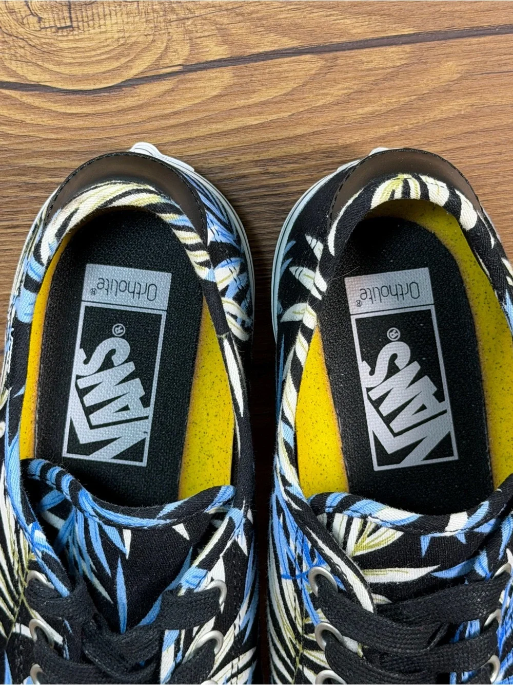 Vans‎ Camden tropical Sneakers Women’s Size 9.5 Shoes